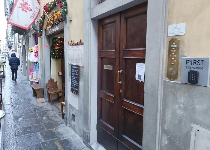 Apartment F1rst & Florence